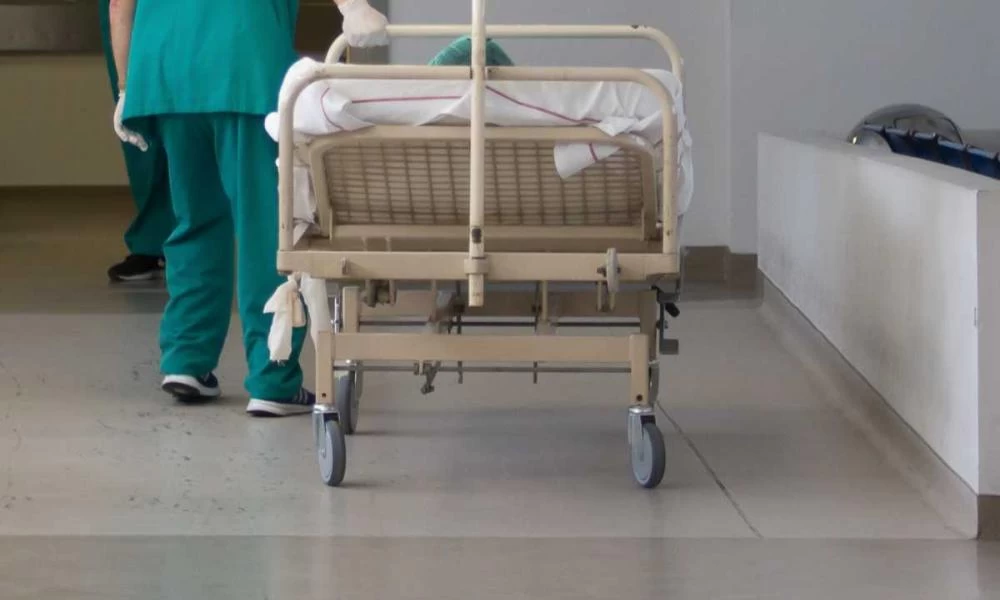 Ηράκλειο: Ασθενής επιτέθηκε σε γιατρούς με μαχαίρι